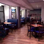 城市酒店 2*