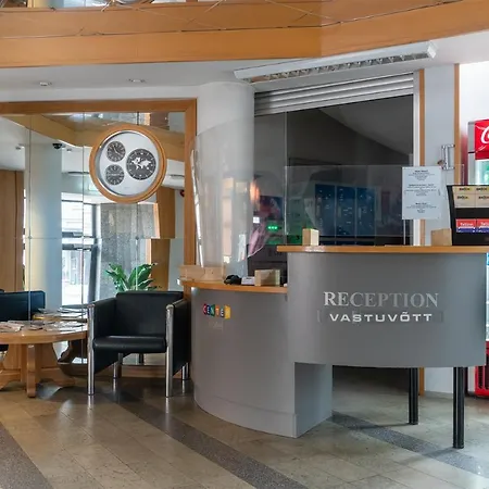 Otel Center 2*